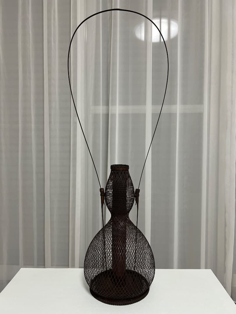 船橋重郎作 瓢形 手付竹花籠 (茶道具)