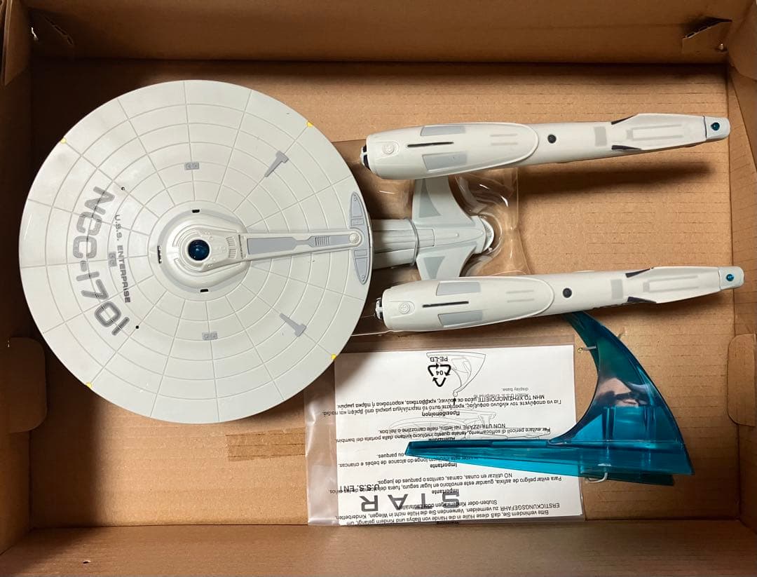 スター・トレック　U.S.S. ENTERPRISE NCC-1701 新品