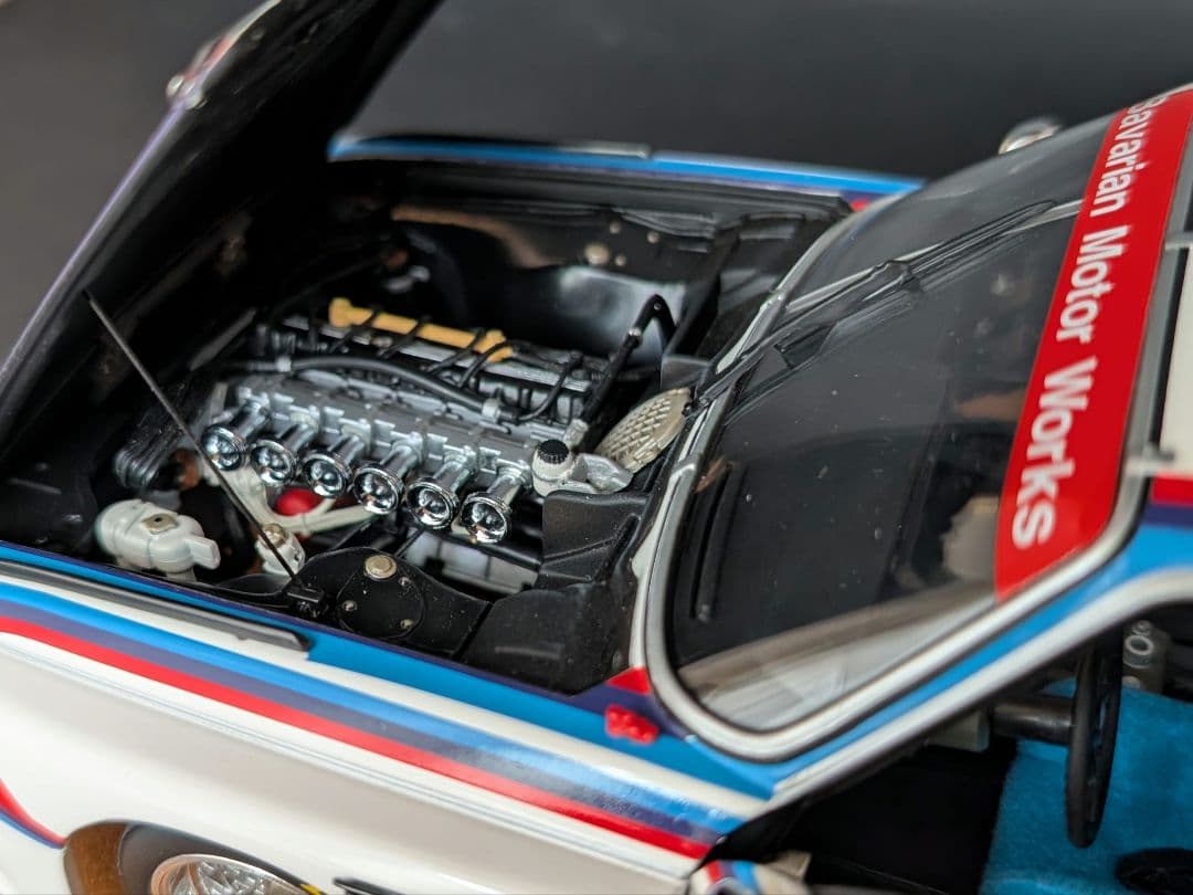 ミニチャンプス 1/18 BMW CSL 3.5 IMSA・Winner '75