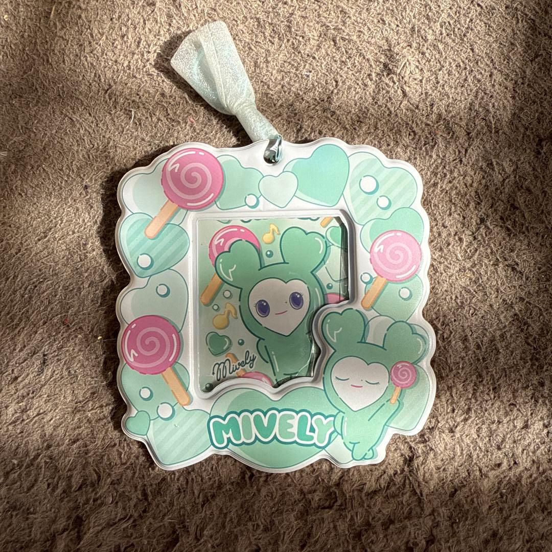 TWICE LOVELYS カードホルダー ミナ ミブリー - メルカリ