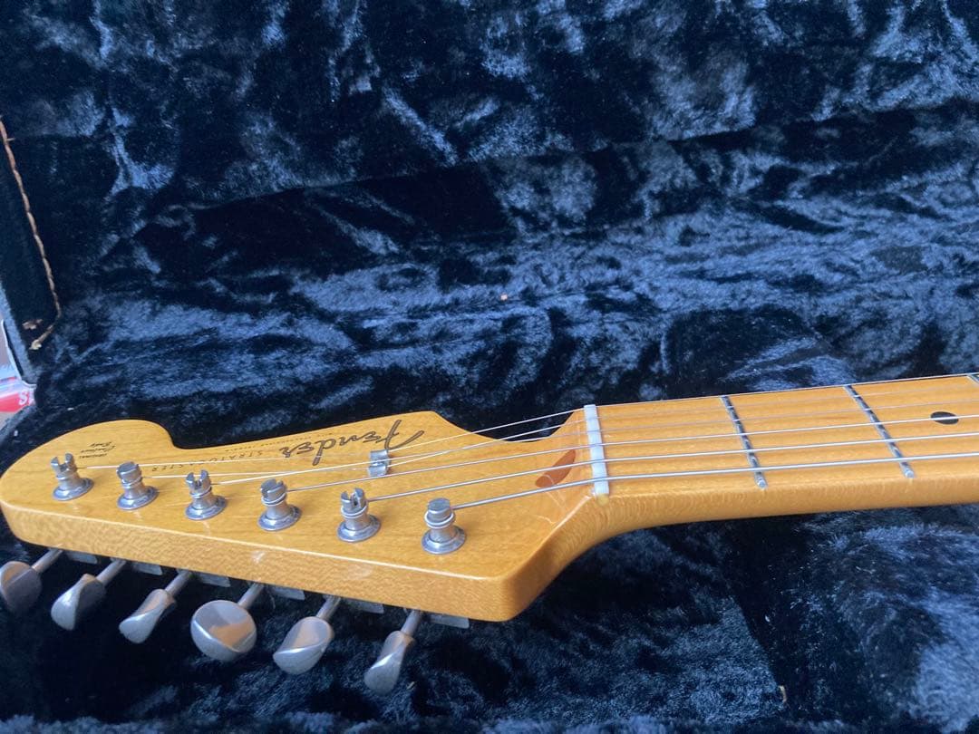 Fender Japan ST57-105DMC ラッカー塗装 ストラト VSP