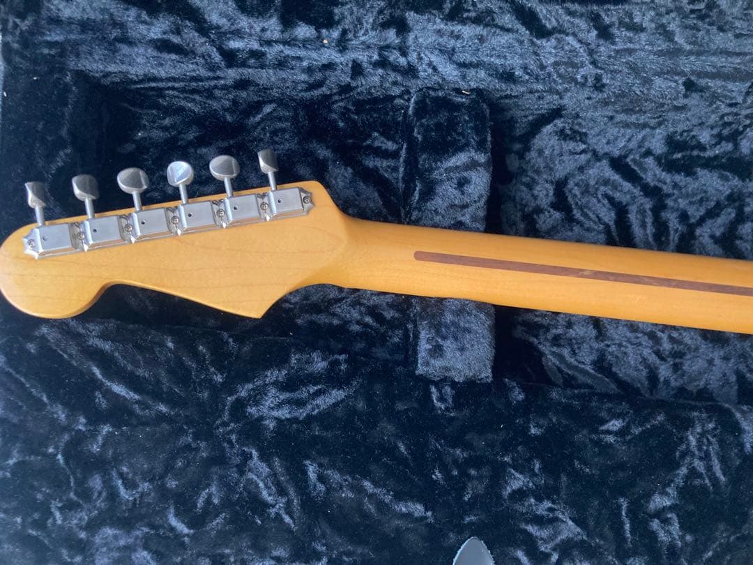 Fender Japan ST57-105DMC ラッカー塗装 ストラト VSP