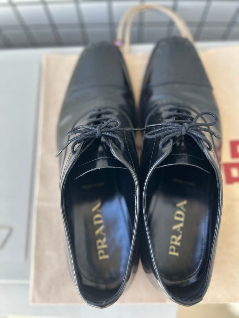 PRADA 革靴　プラダドレスシューズ