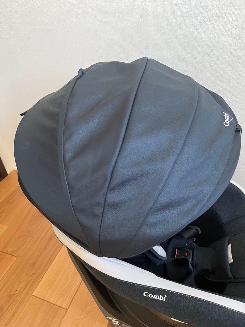 美品！Combi 回転式チャイルドシート ネイビー/グレー　JJ800