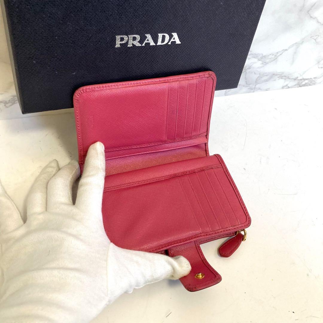 《美品》PRADA プラダ サフィアーノ ブラック 黒 レザー 二つ折り財布