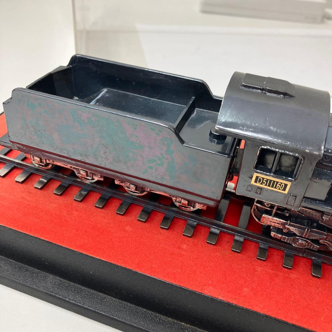 D51形蒸気機関車(1/70模型) 金属製　アクリルケース付き