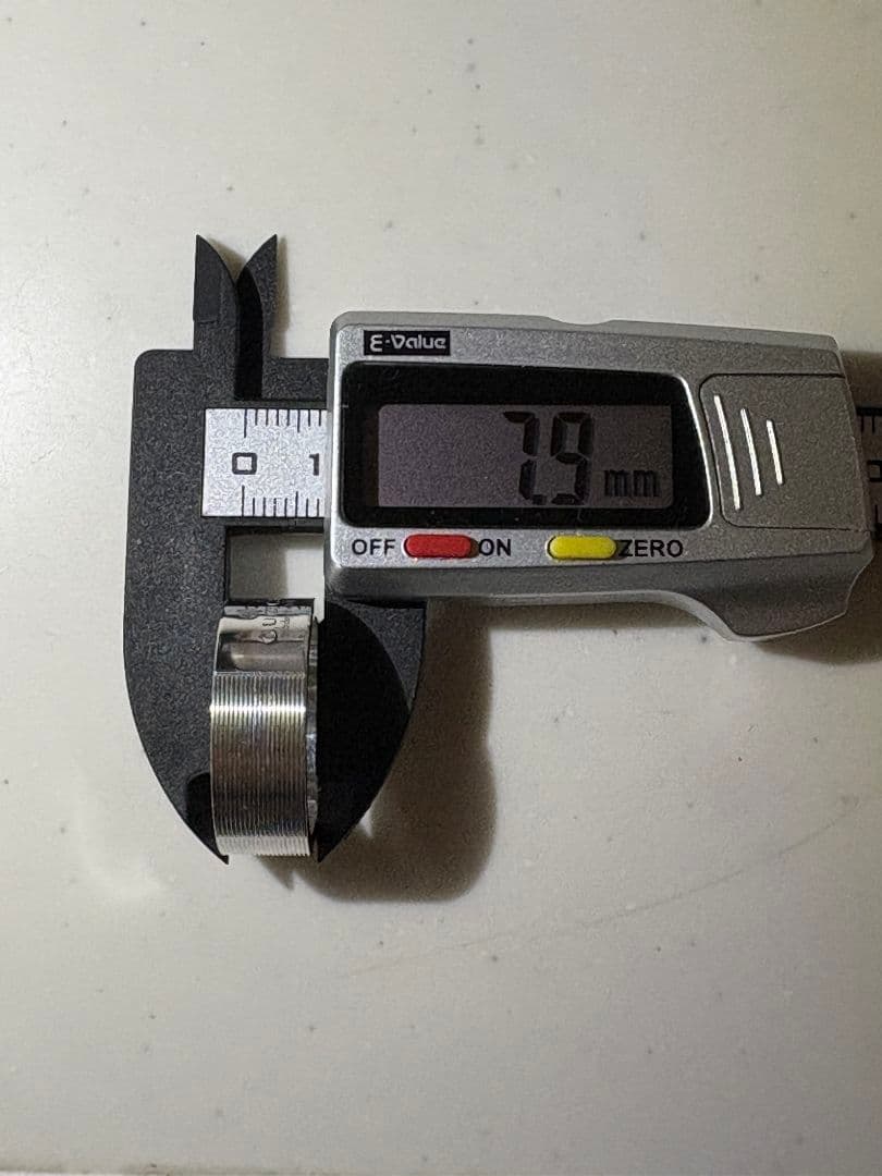 GUCCI ロゴシルバーリング 刻印サイズ:21号【箱/ポーチ付】