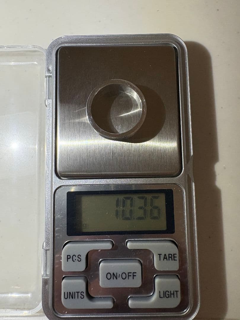 GUCCI ロゴシルバーリング 刻印サイズ:21号【箱/ポーチ付】