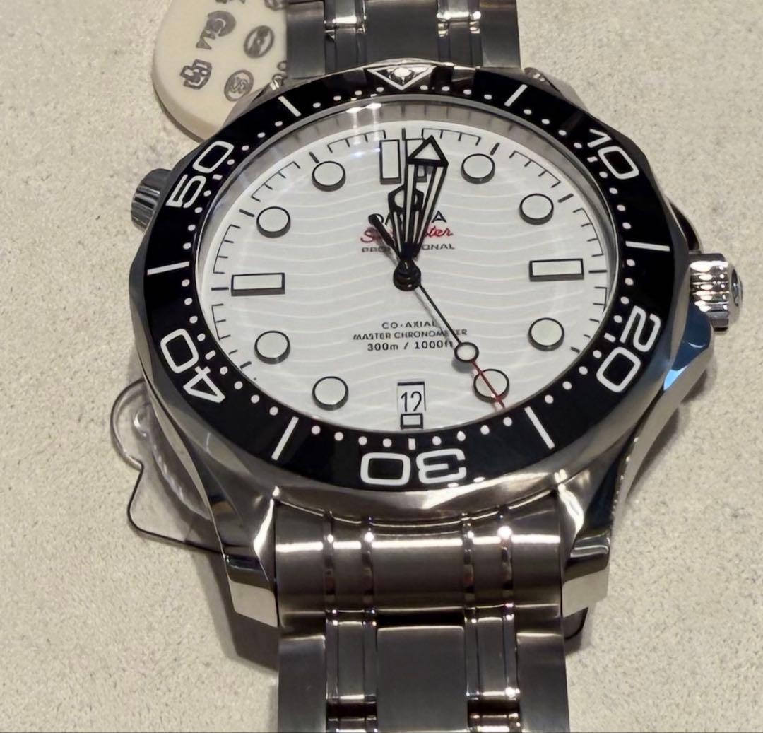 【25年12月購入/極美品】オメガ シーマスター ダイバー300M 国内正規店