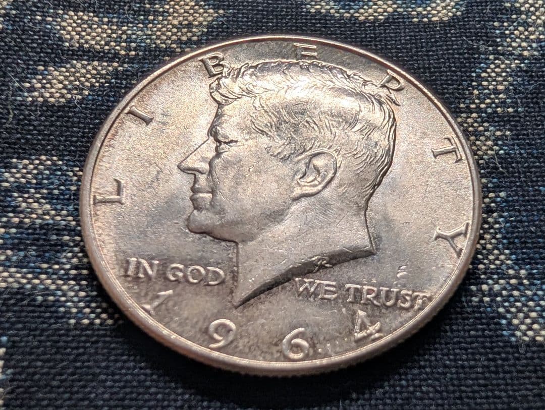 アメリカ ケネディハーフダラー銀貨 1964年 - メルカリ