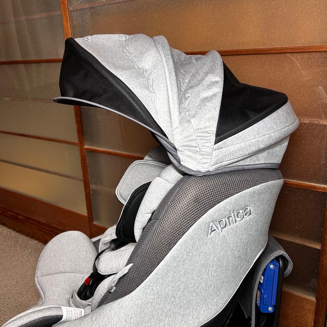 美品 Aprica アップリカ クルリラ ISOFIX チャイルドシート 回転式