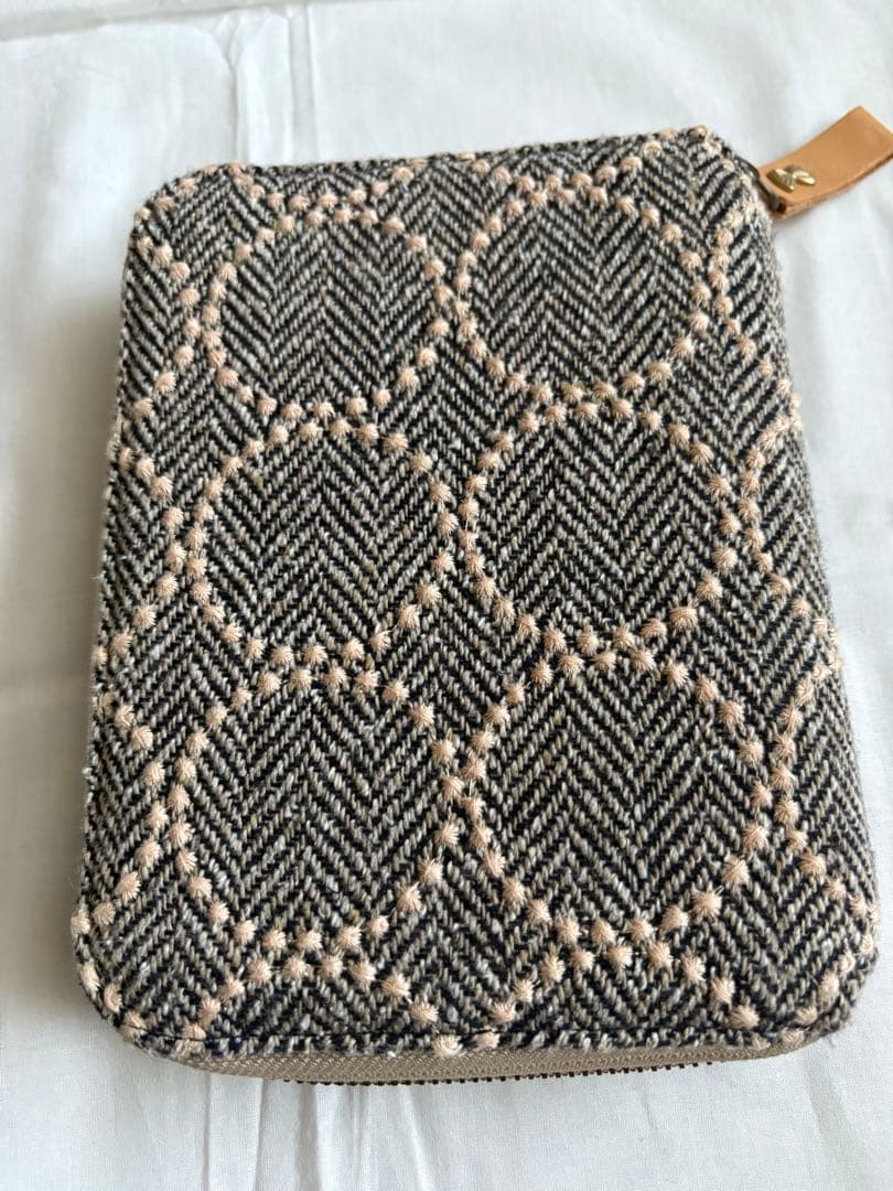 ミナペルホネンほぼ日手帳カバー