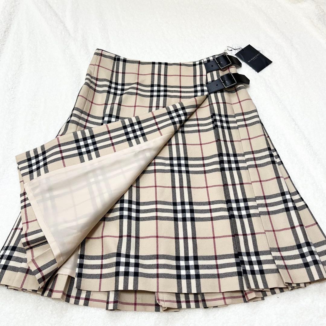 新品未使用　バーバリーロンドン　ノバチェック　プリーツスカート 毛　タグ付き36