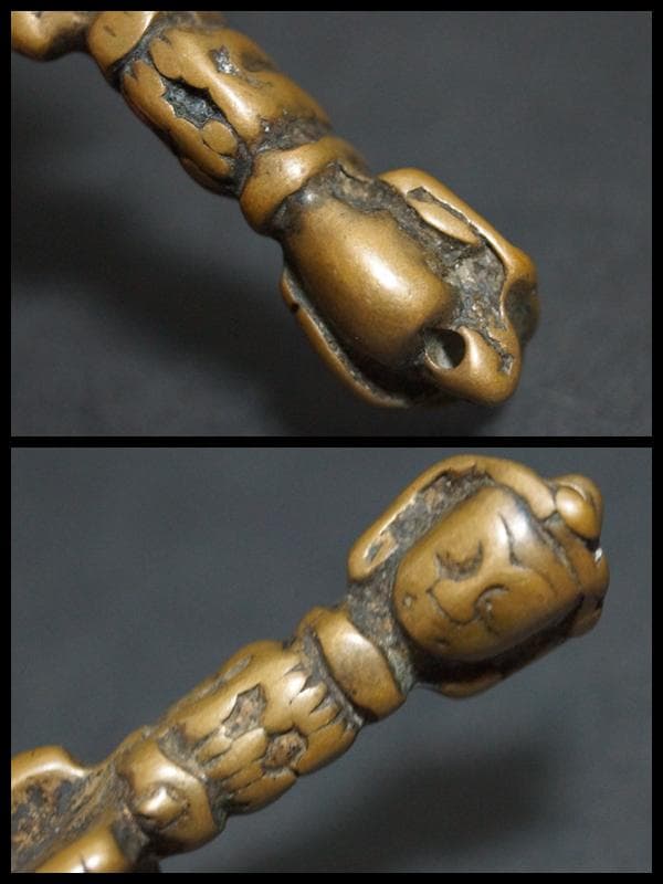 オールドチベット密教法具 トクチャ 銅製ブルパ(独鈷杵) お守り 提げ物