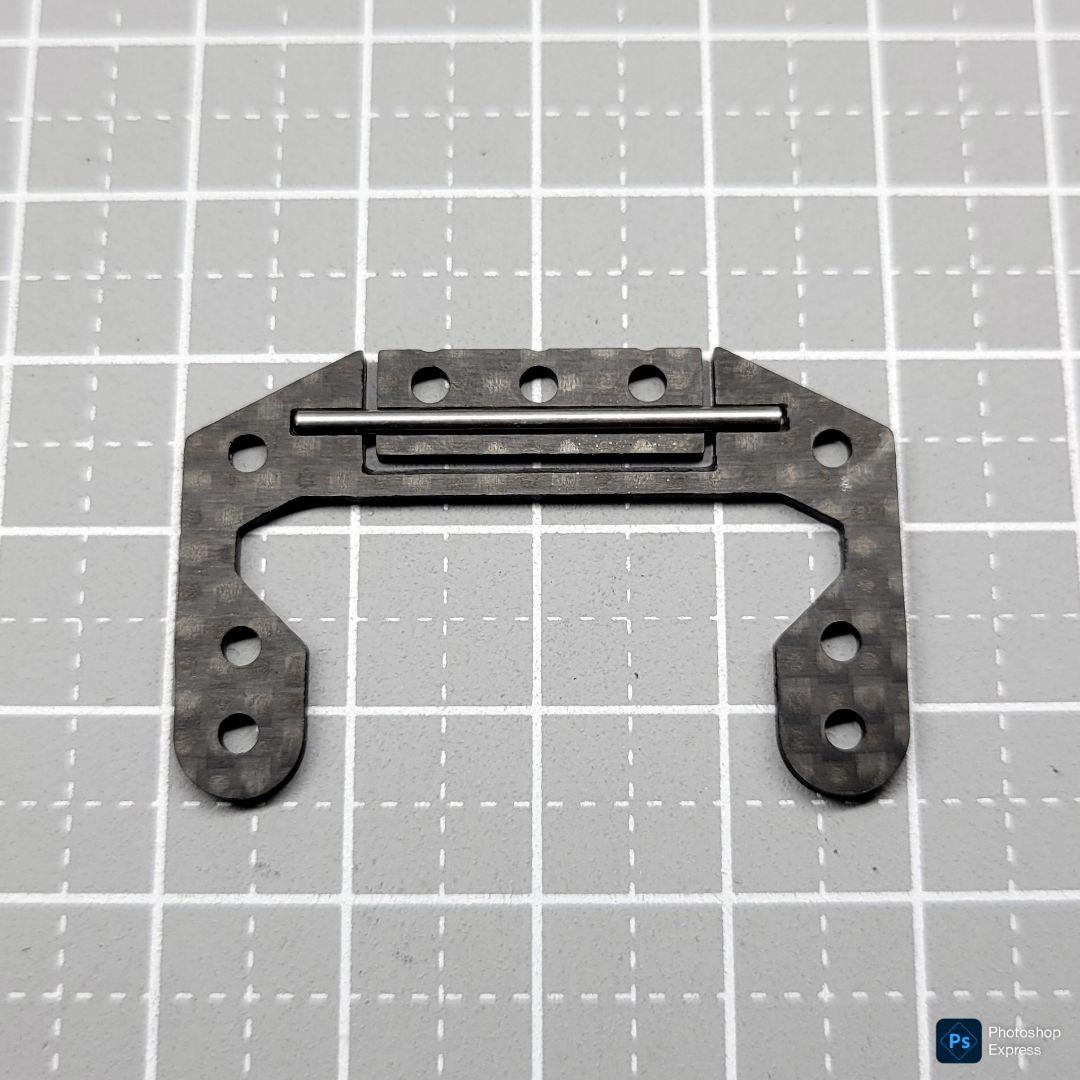 残り1個 CH-Fix【CNC加工】 フロント提灯用ヒンジ カーボン