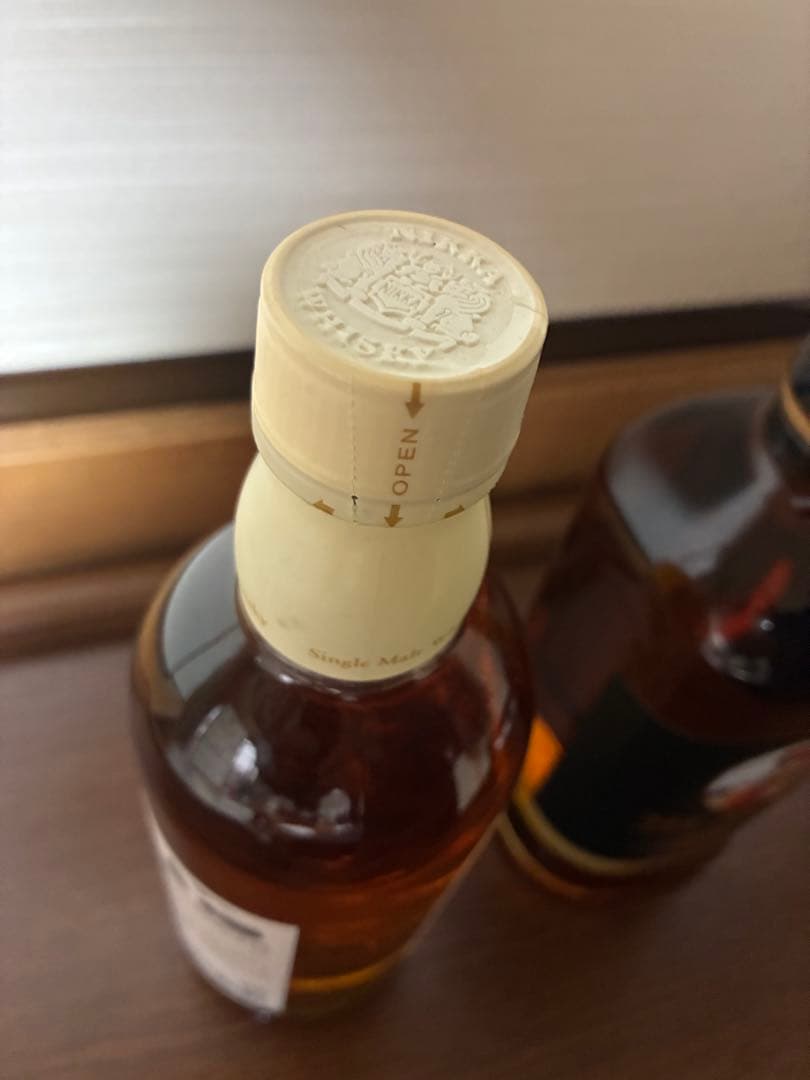 美品・終売品】「ブラックニッカ 8年」と「宮城峡 旧ラベル」