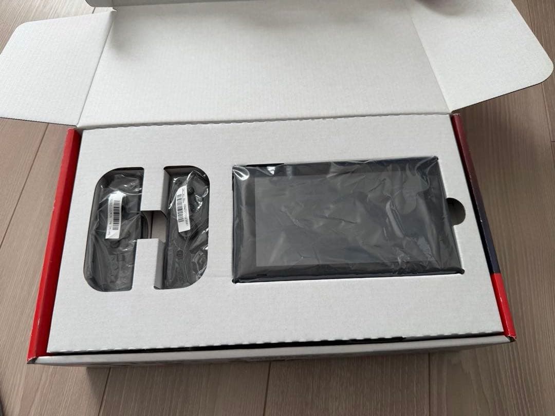 Nintendo switch 本体 任天堂 スイッチ メモリ　256GB付