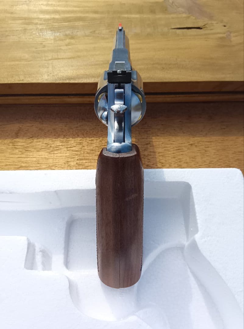 マルシン コルト アナコンダ ４インチ シルバーABS 木製グリップ