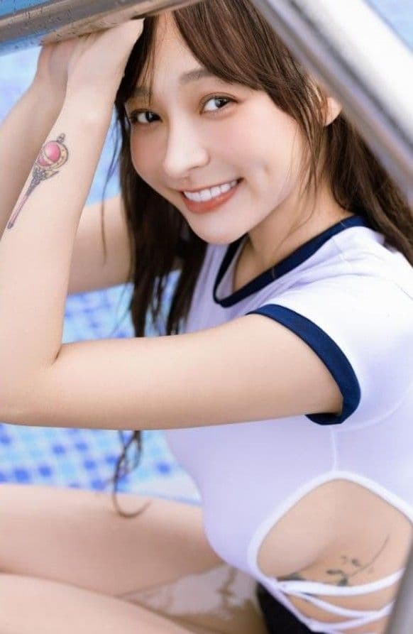 林襄(リンシャン、mizuki)写真集、台灣版 味全ドラゴンズ