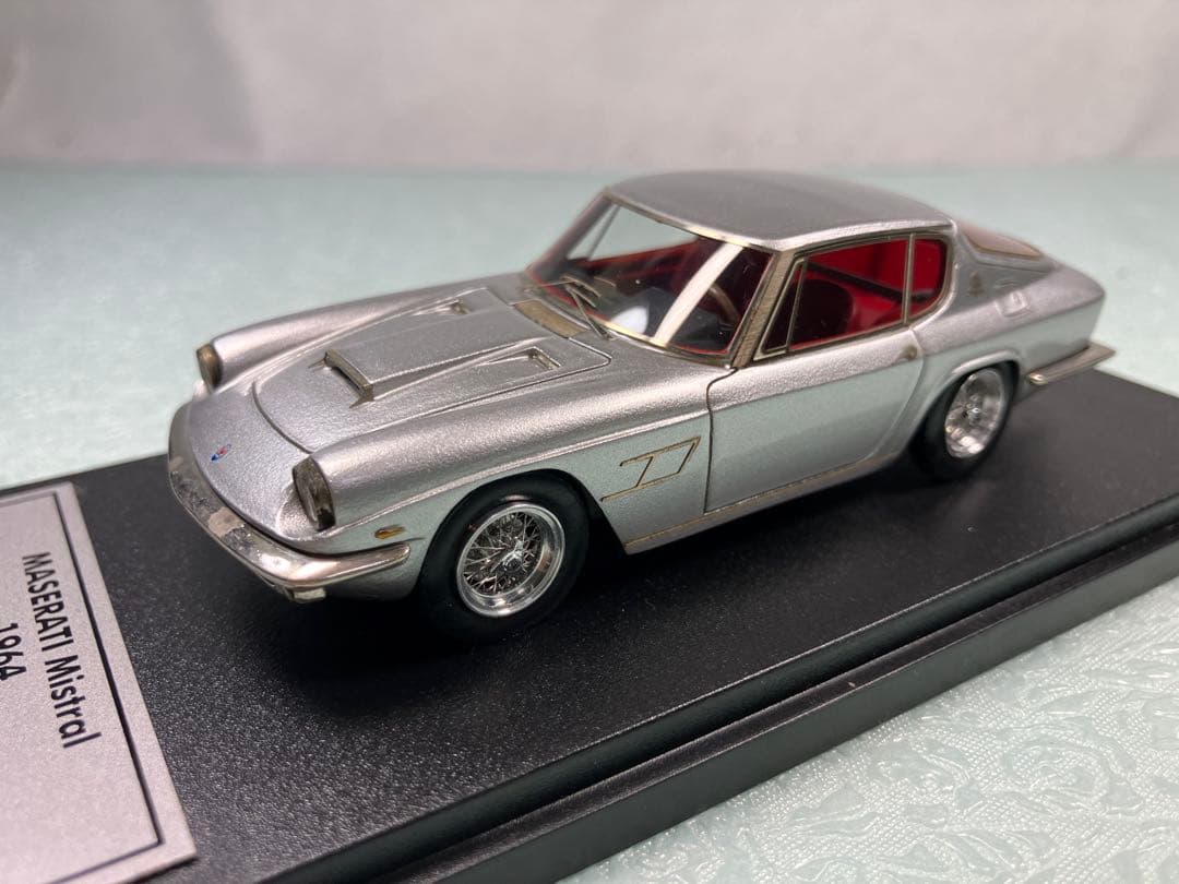 Maserati Mistral 1984 シルバー ミニカー