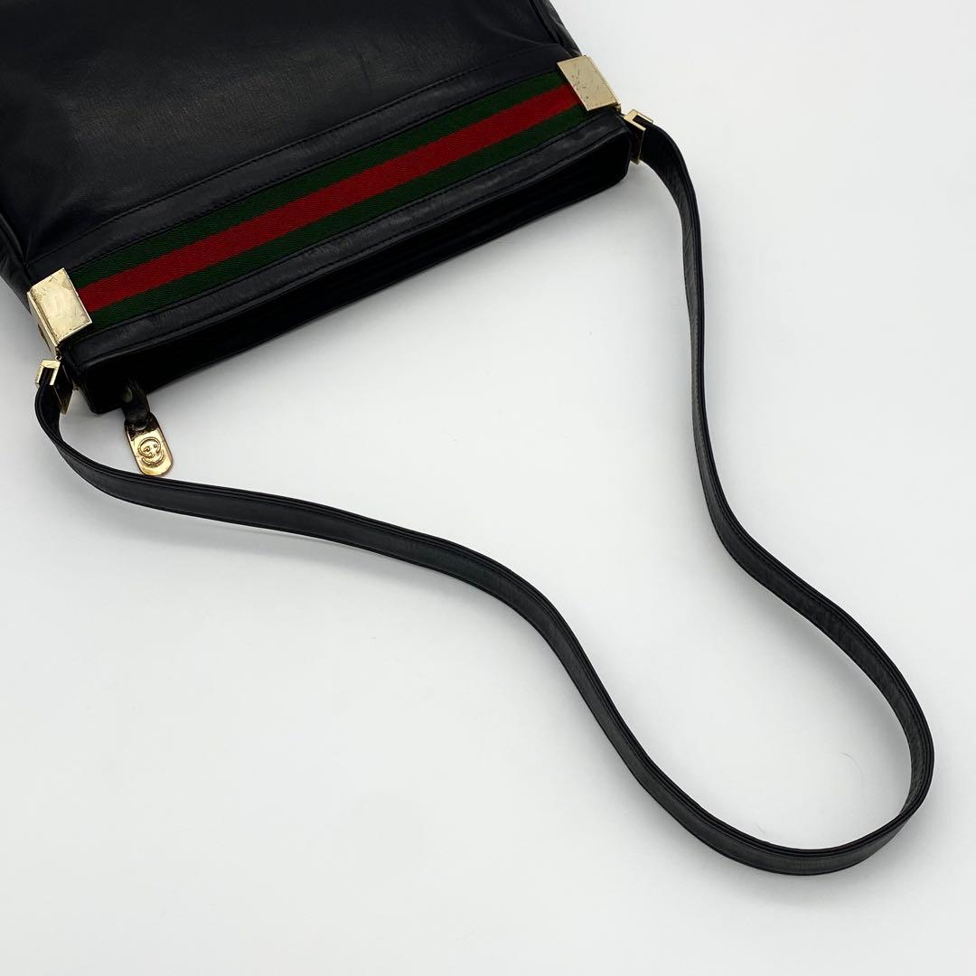 GUCCI ワンショルダーバッグ　シェリーライン　ブラック　レザー　ゴールド金具