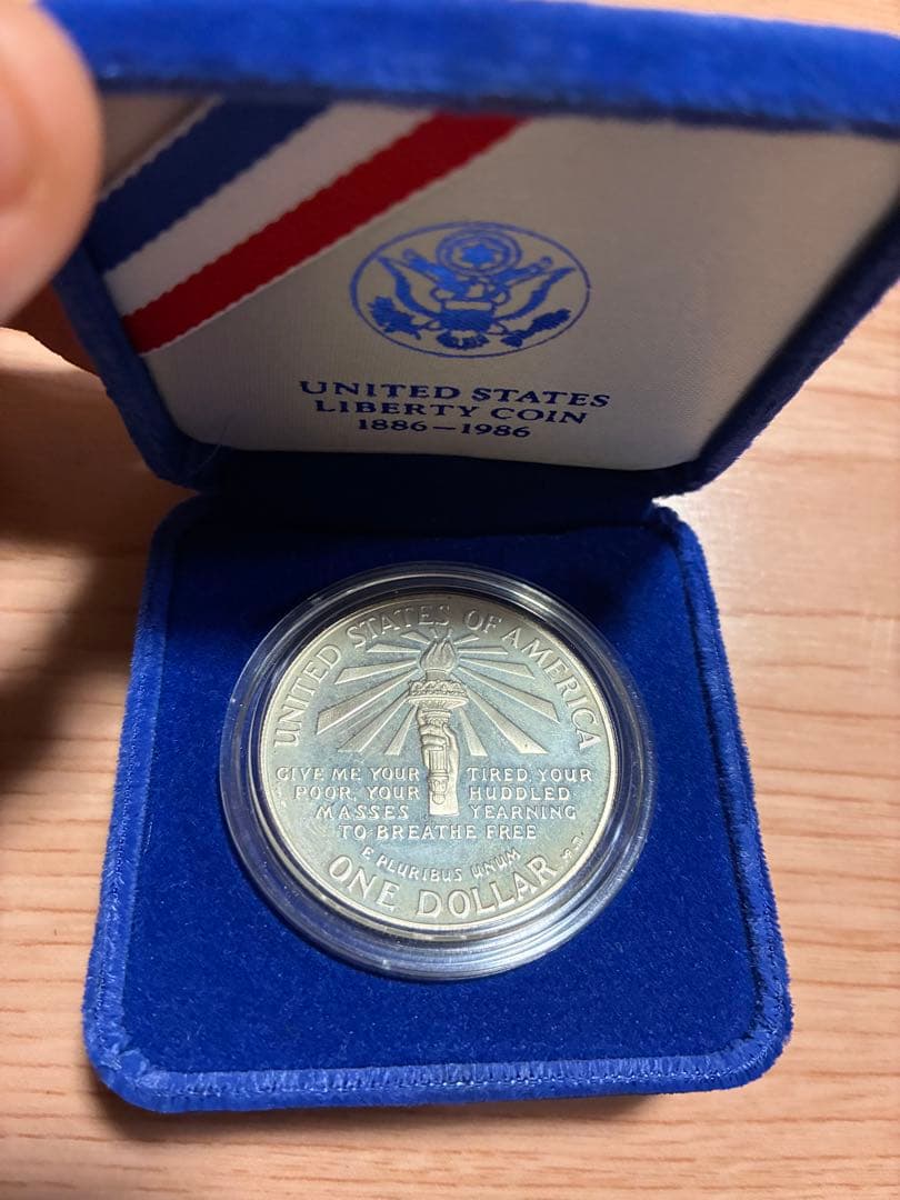 1986年 アメリカ 自由の女神 1ドル アメリカ United States of America リバティコイン 自由の女神 1ドル