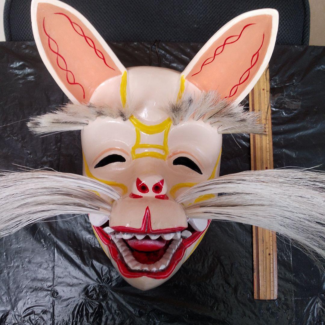 祭り面・「笑い狐」・木彫品 祭り面・「半面・狐」・木彫品