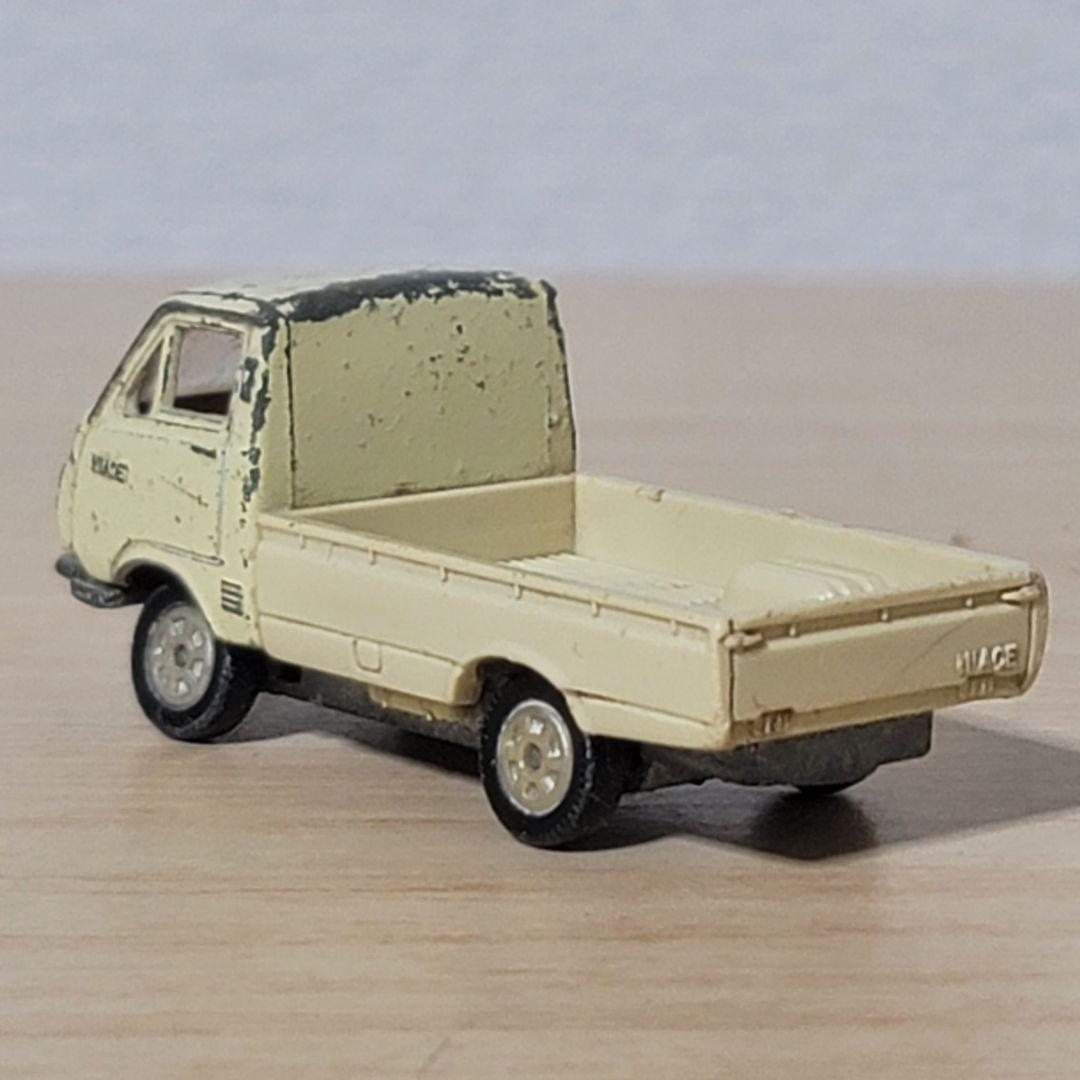 黒箱トミカ トヨタ ハイエース トラック 1Eホイール 日本製 ジャンク品
