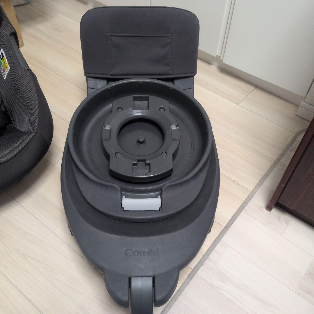 Combi 車用チャイルドシート ブラック　the s