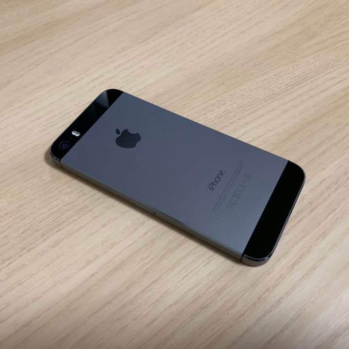 iPhone 5s SpaceGray (ほぼ未使用) - メルカリ