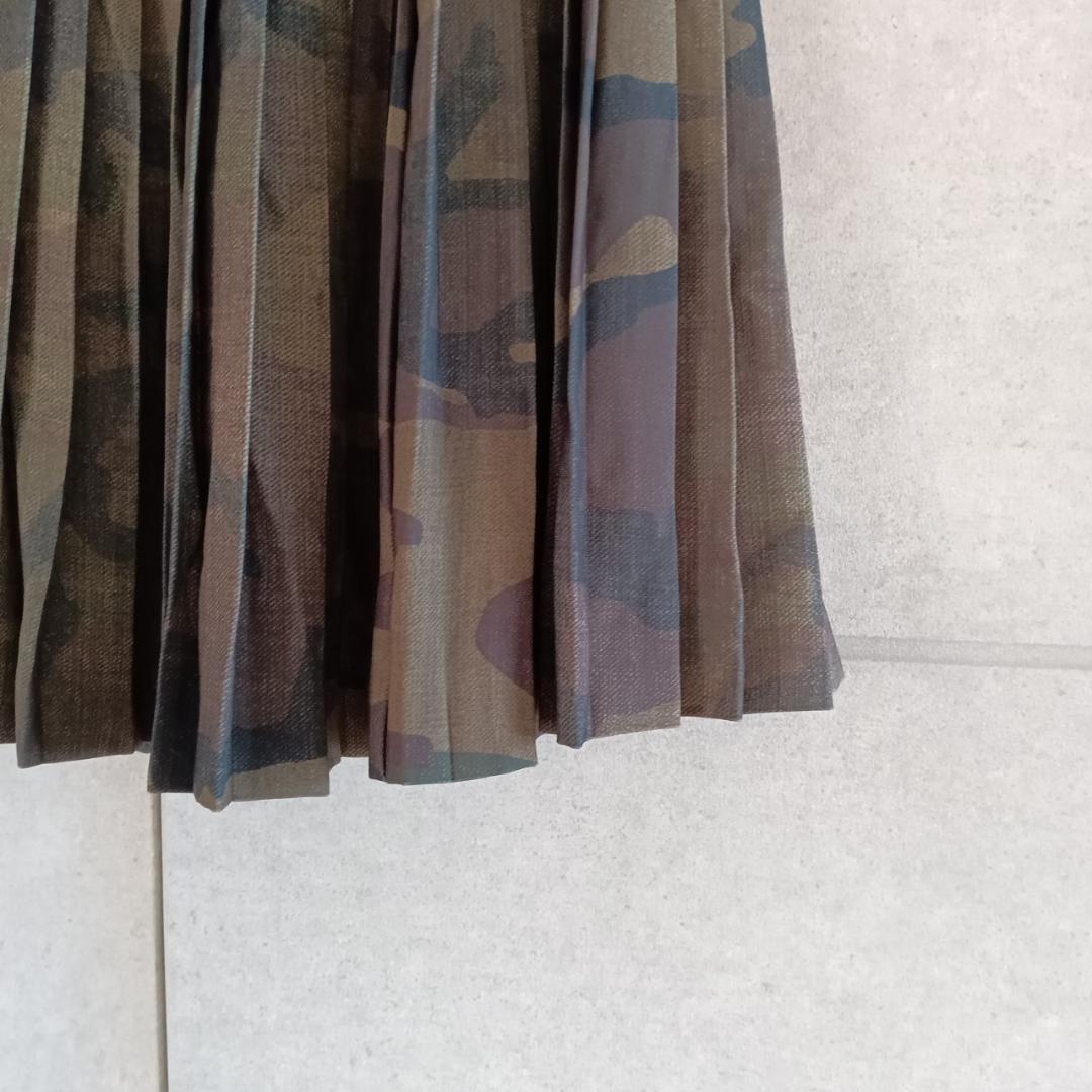 ERMANNO SCERVINO カモフラ プリーツスカート　X4363