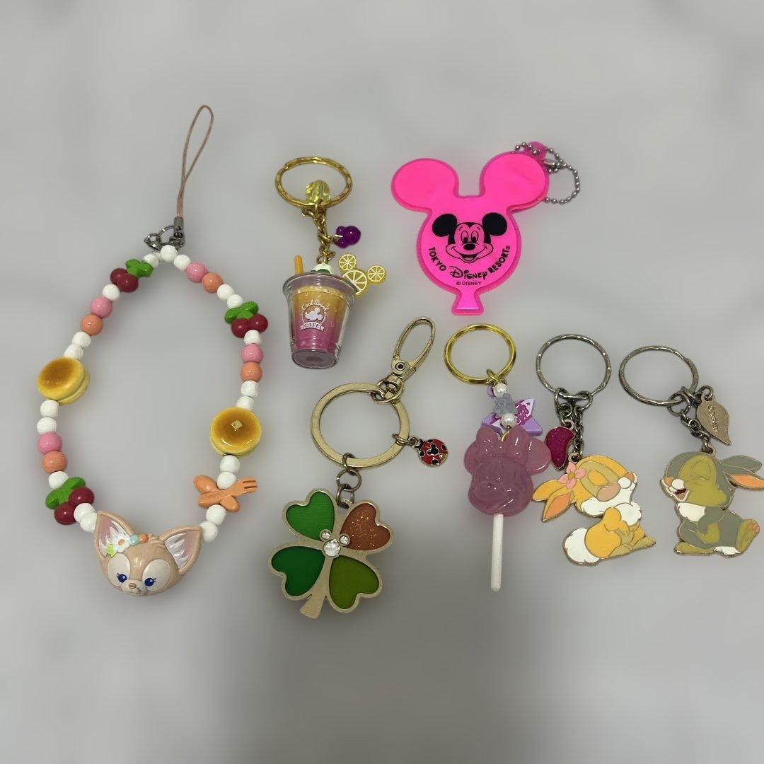 ディズニー キーホルダー まとめ売り - メルカリ