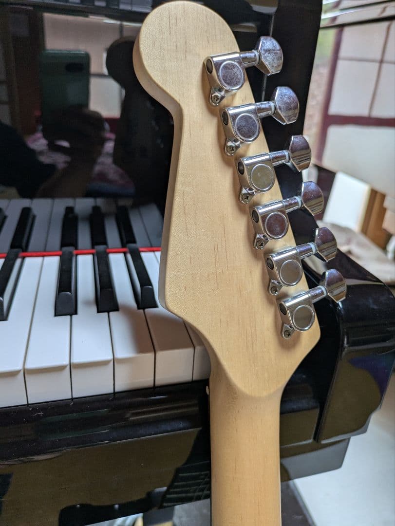 レイフィールド　Rayfield エレキギター パープル