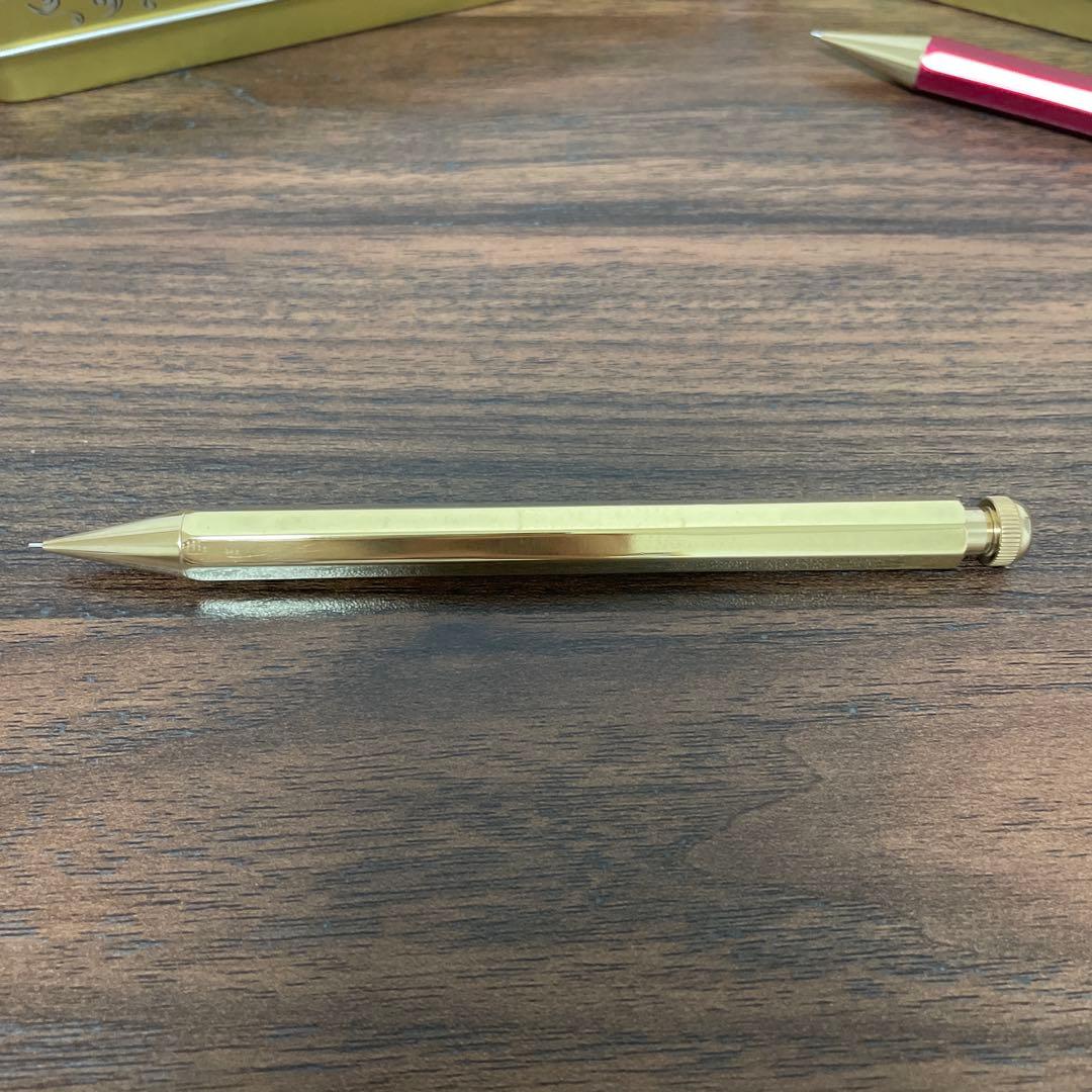 カヴェコスペシャルレッド0.5ブラス0.5セット 箱もつけます