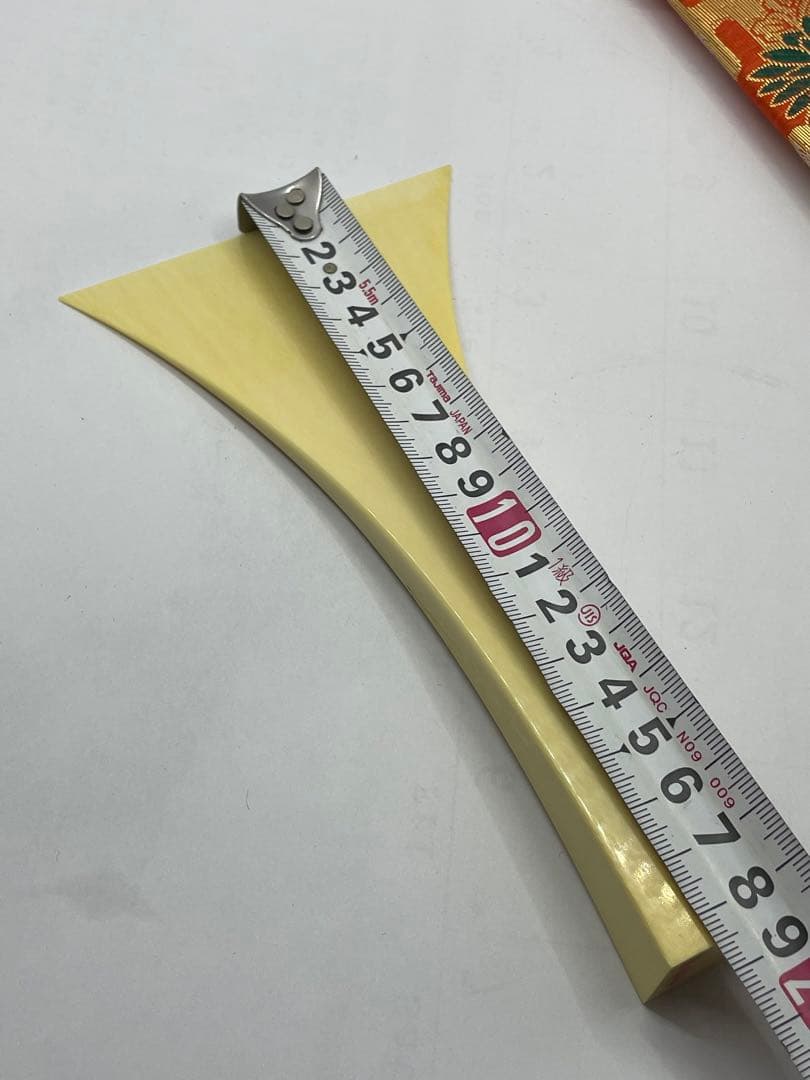天然素材　バチ　重さ約　100g