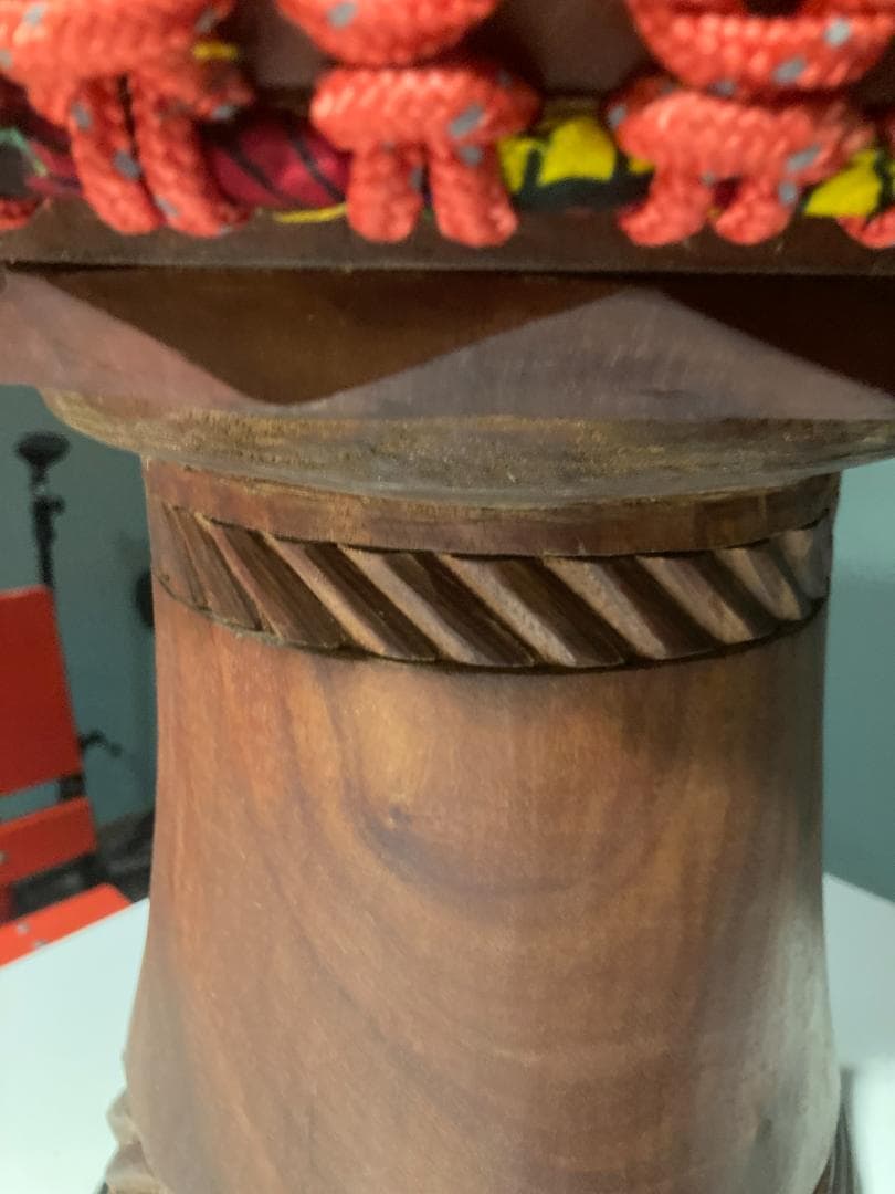 ジェンベ、ジャンベ、Djembe,ジンベ、ギニア製 アカジョ胴材 - メルカリ