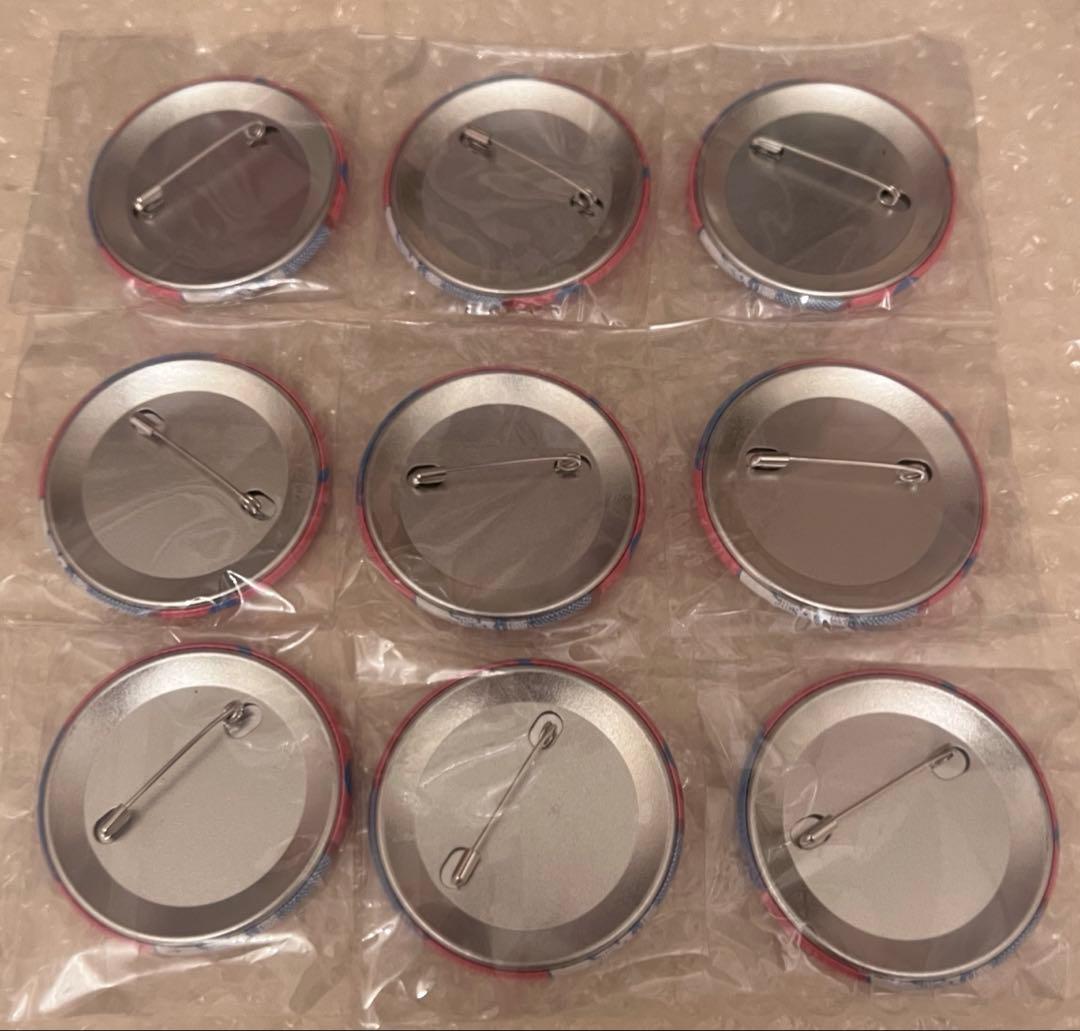 進撃の巨人 ミカサ オンライン展覧会 缶バッジ スクールカースト 9点