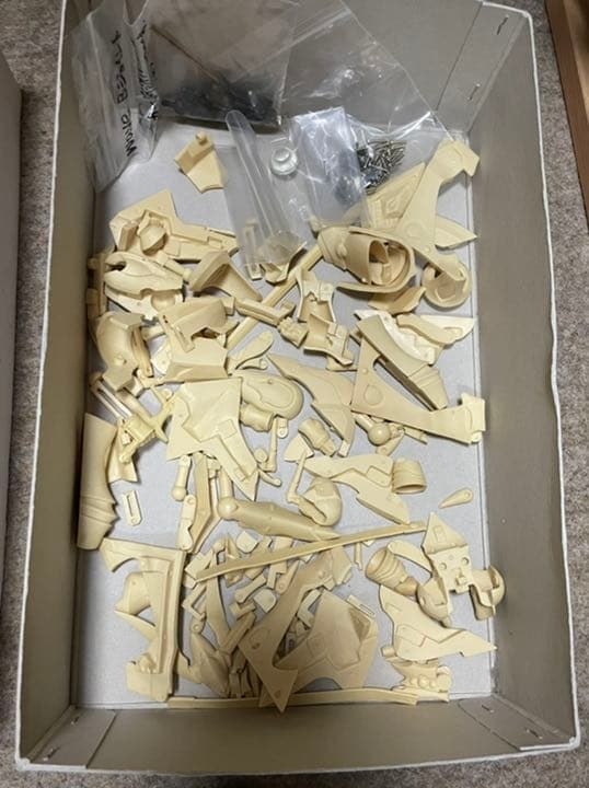 可変エスカフローネ ガレージキット