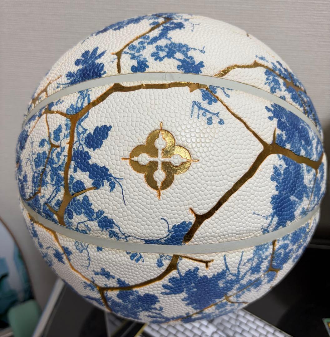 Comrade Berlin バスケットボール アート オブジェ - メルカリ