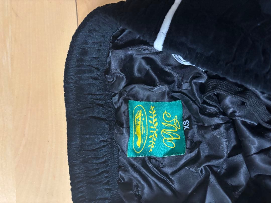 【ぴろさん専用】Corteiz ベロアセットアップ ブラック コーテイズ