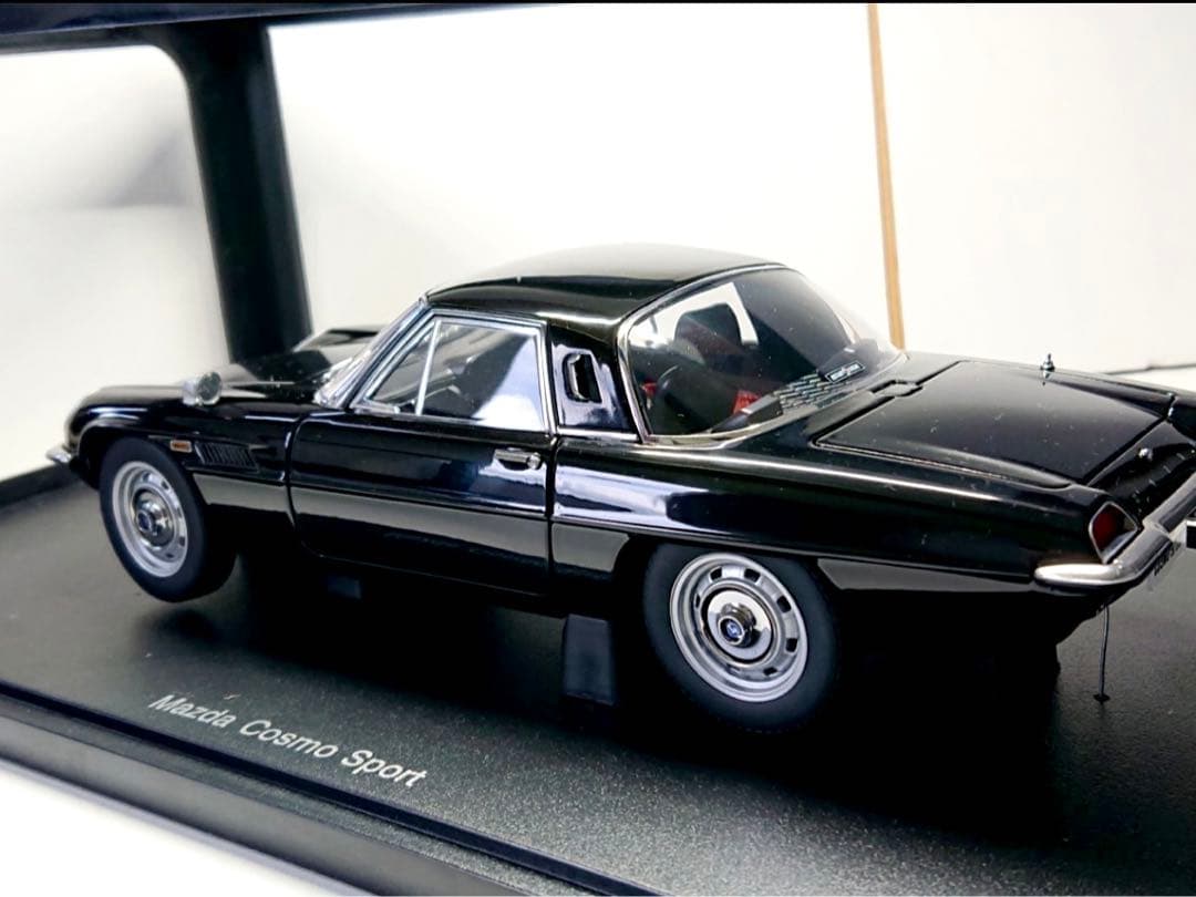 価格変更1/18 オートアート マツダコスモスポーツ 世界900台ブラック未展示