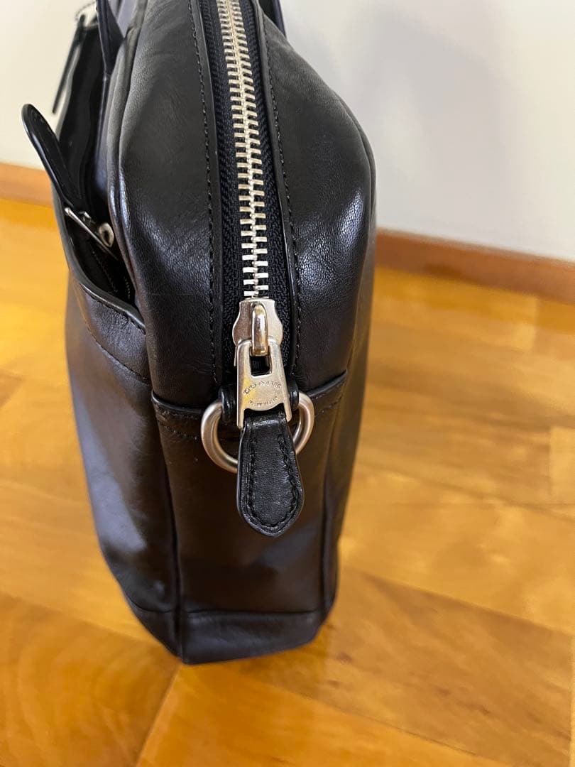 COACH レザービジネスバッグ 黒