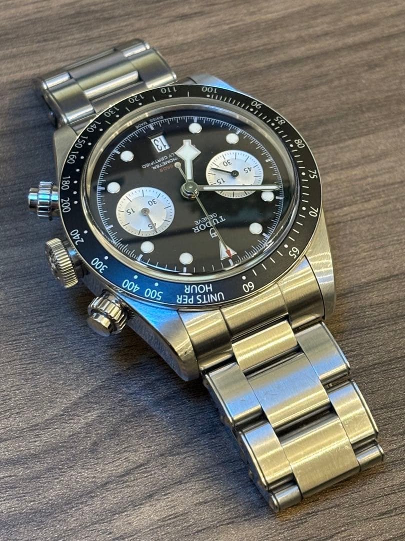 【2023年新品購入/美品・保証残】ブラックベイクロノM79360N TUDOR