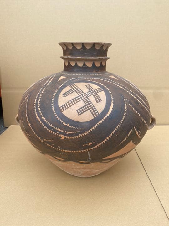 陶器大壺　中国　アンダーソン土器紀元前3000年