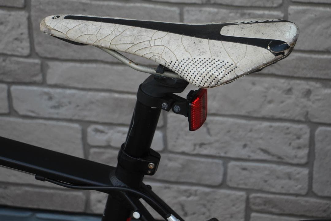 引き取り限定♪人気のGIANT♪DEFY♪軽量アルミフレームロードバイク♪