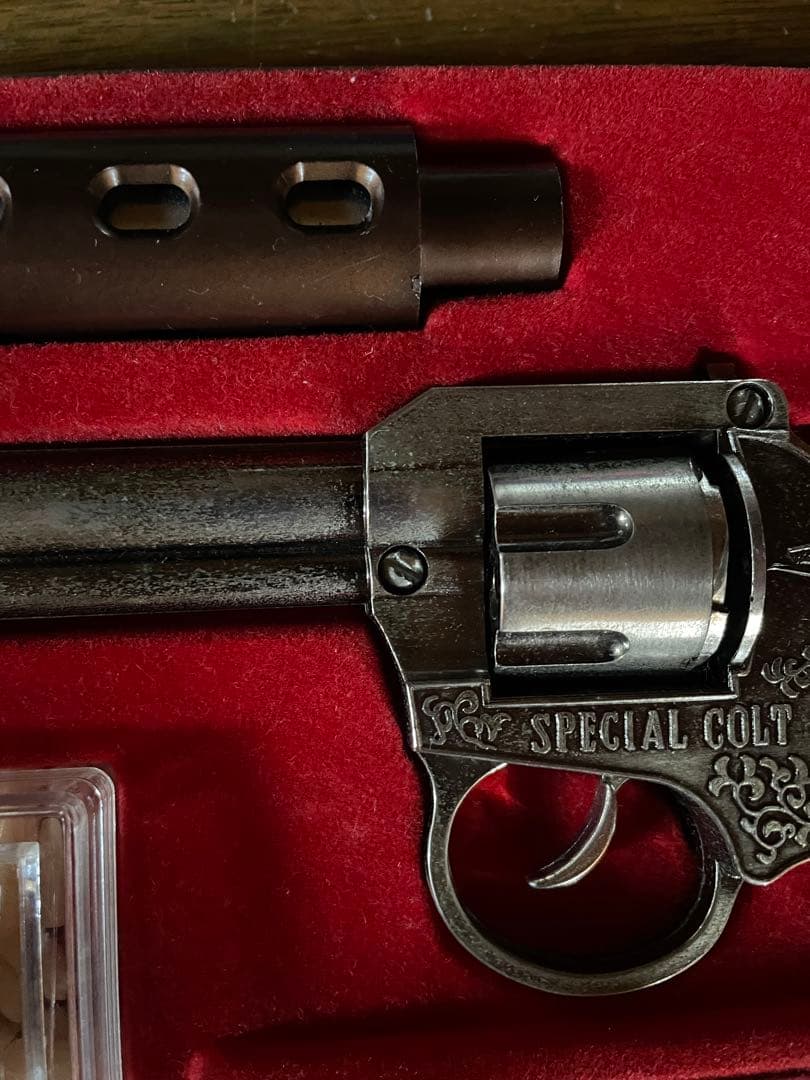 激レア 希少リボルバー付き スペシャルコルト601 Modern Toys