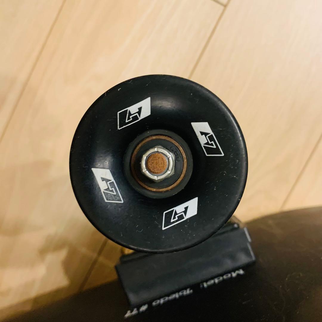 Smoothstar サーフスケート 32.5″ Filipe Toledo