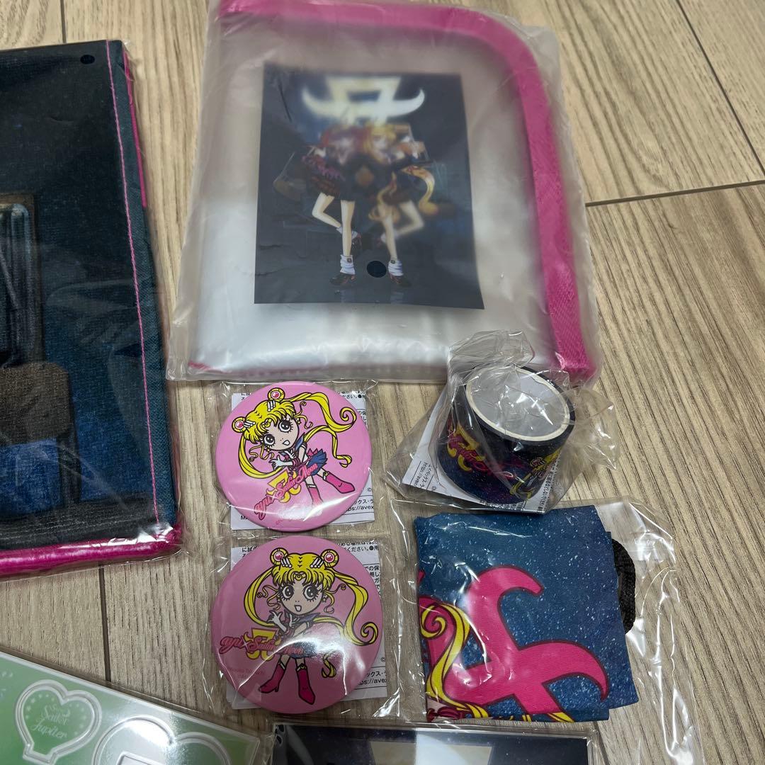 セーラームーングッズまとめ売り　ayu 復刻ゴールドウォッチ　ローソンコラボ