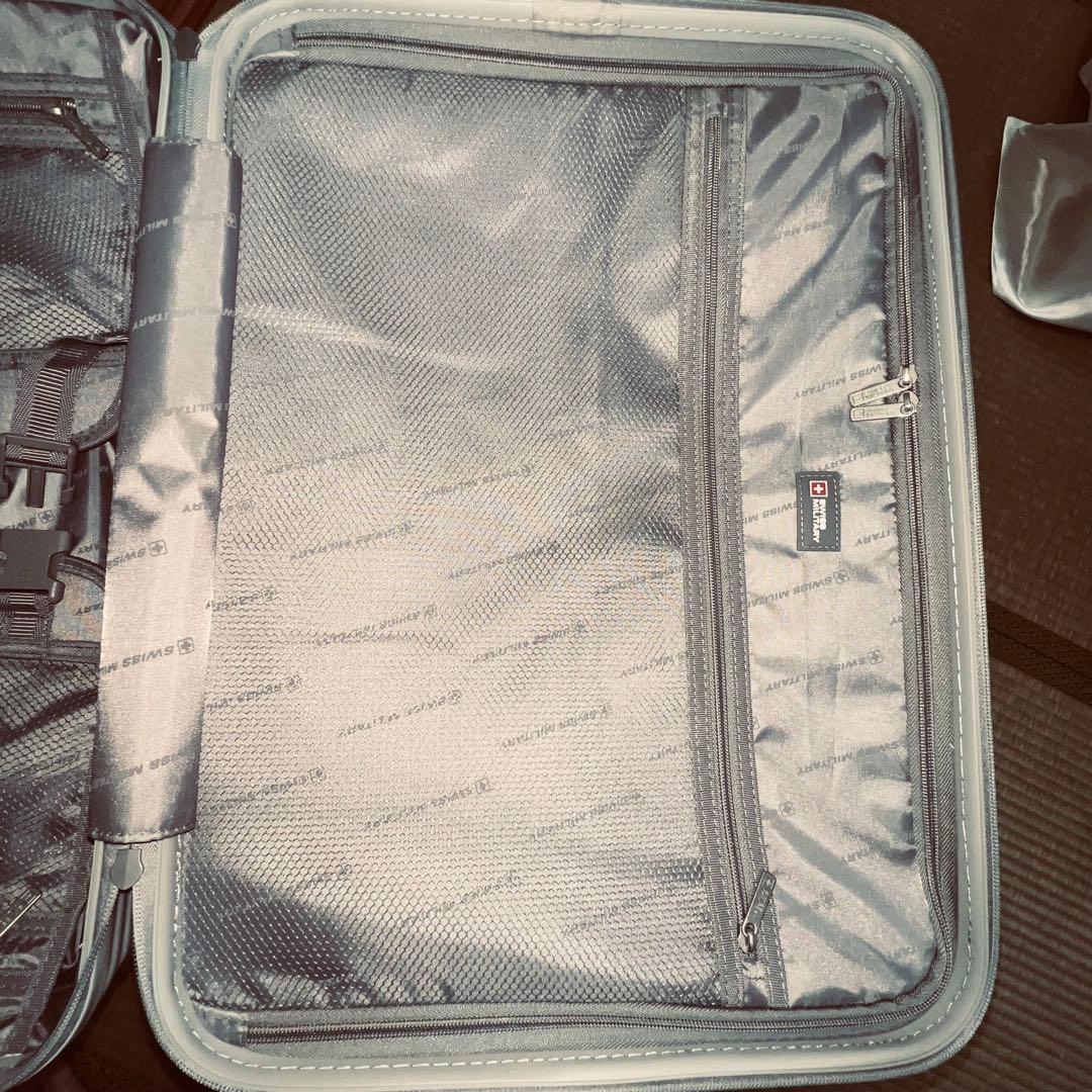 スイスミリタリー スーツケース 38.5L 機内持ち込みサイズ【美品です】