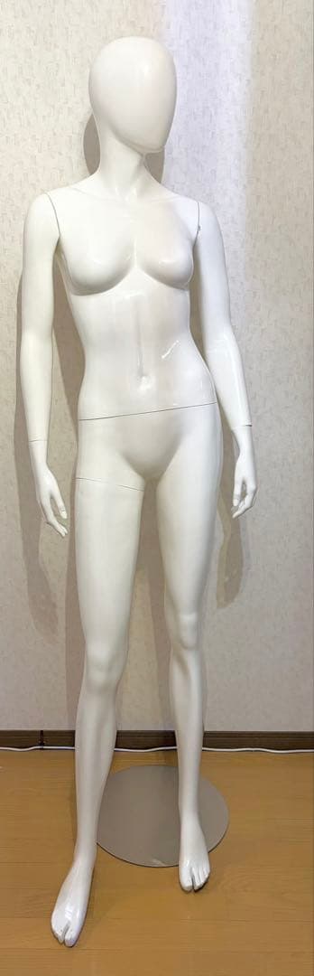 女性用ホワイトマネキン 約170cm スタンド付き - メルカリ